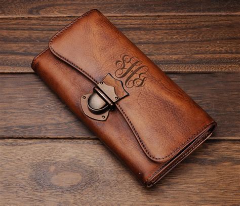 personalized leather wallet women's.